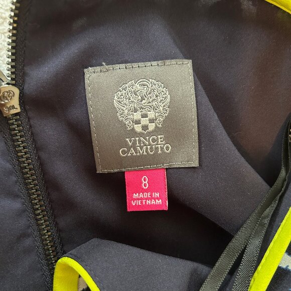 Vince Camuto keyhole geometric print shift dress blue/white/neon yellow-green - Picture 7 of 14